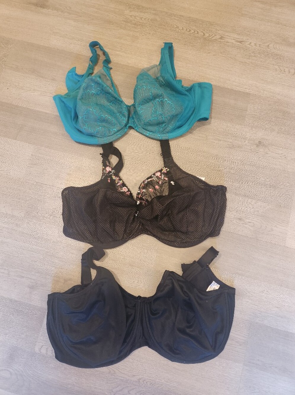 Elomi Bras Three 42J 40J Underwire Adustable Straps Black Lace Lagoon Kiki